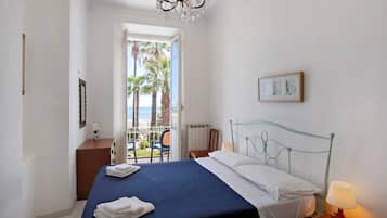 2 Schlafzimmer, Bügeleisen/Bügelbrett, Bettwäsche