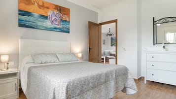 3 Schlafzimmer, Bügeleisen/Bügelbrett, kostenloses WLAN, Bettwäsche