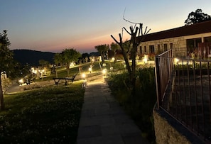Property grounds - Holiday Home 'Do Lagar T2' with Lake View, Wi-Fi and Air Conditioning (Vieira do Minho)