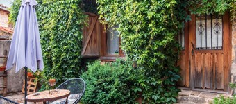 Country House 'La Tarabilla' with Private Garden and Wi-Fi