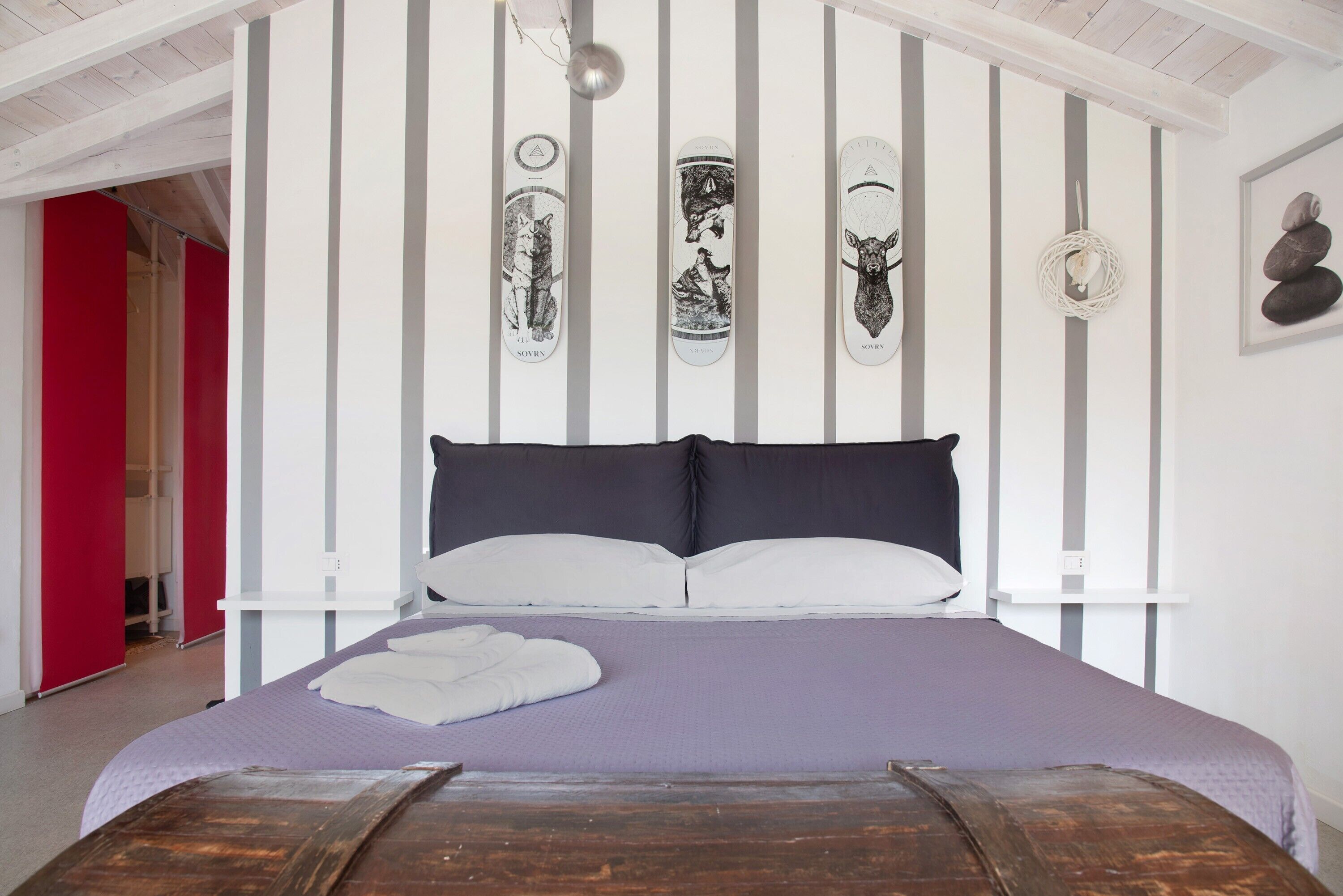 2 chambres, fer et planche à repasser, Wi-Fi gratuit, draps fournis