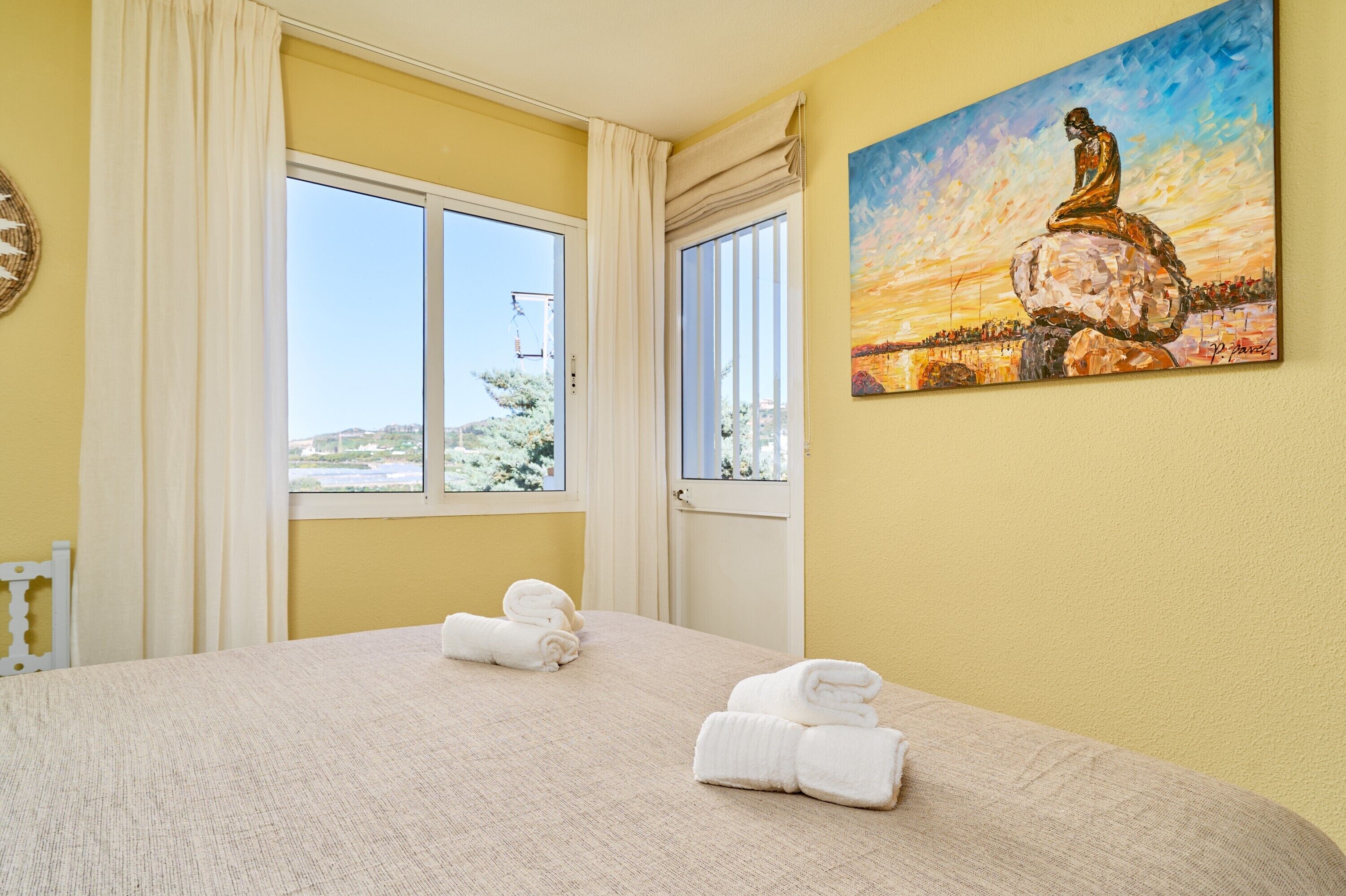 2 soverom, strykejern/-brett, wi-fi (inkludert) og sengetøy