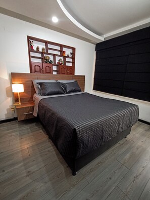 1 chambre, fer et planche Ă repasser, Wi-Fi, draps fournis