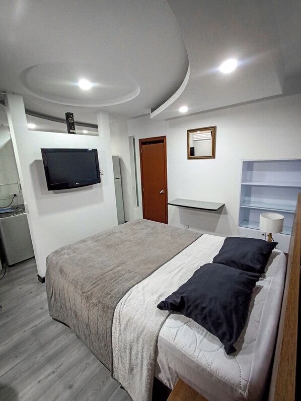 1 bedroom, iron/ironing board, WiFi, bed sheets