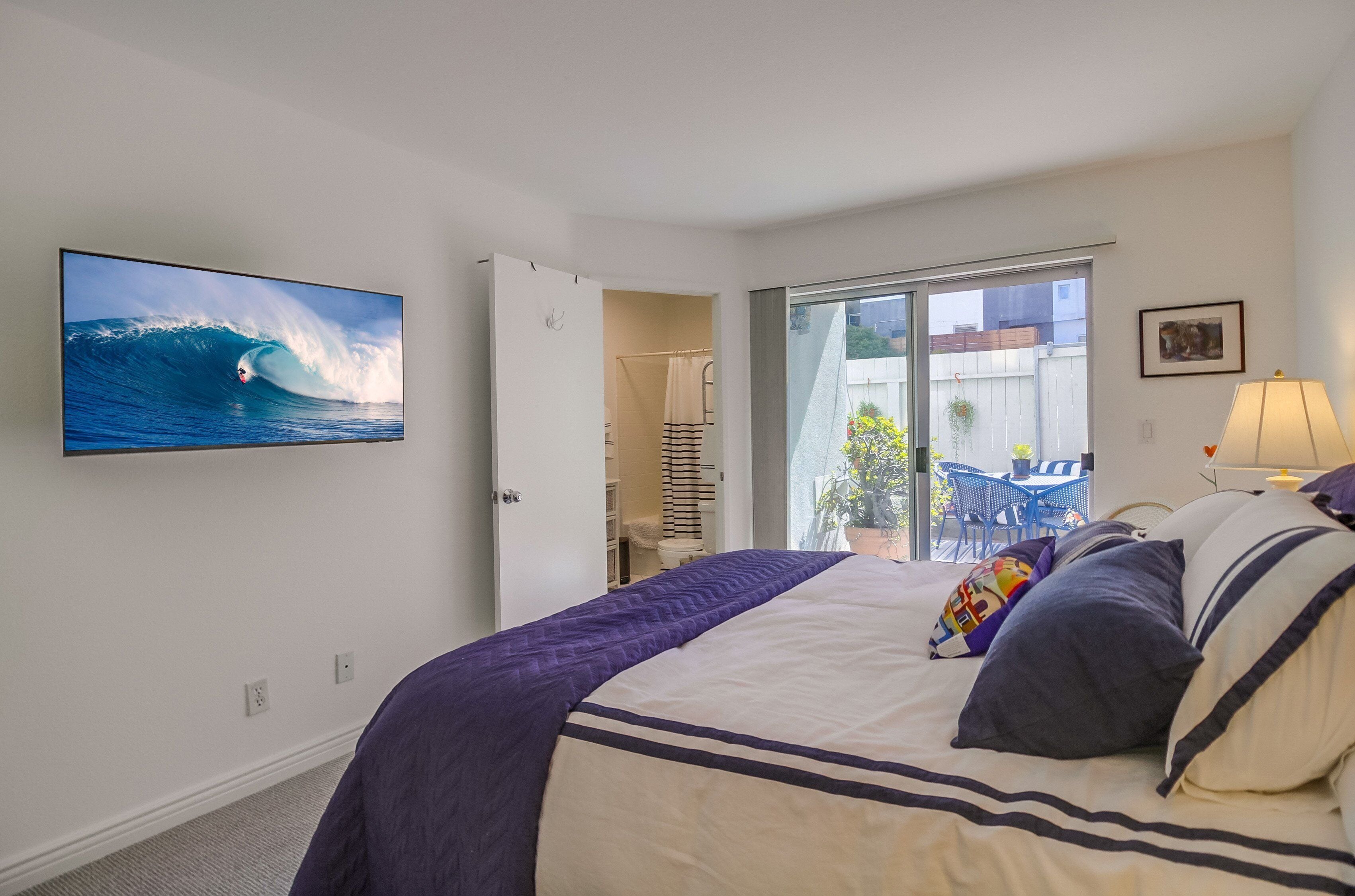 2 bedrooms, desk, iron/ironing board, free WiFi