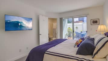 2 bedrooms, desk, iron/ironing board, free WiFi