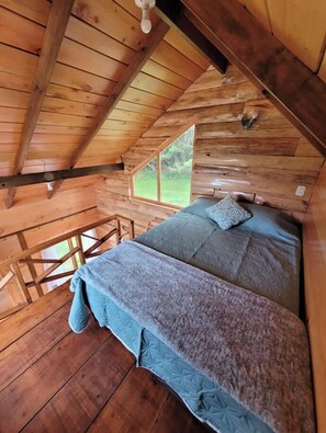 Standard Cabin, Mountain View - Indigo Cabins - Finca Los Cerritos (Tecpan Guatemala)