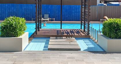 Spacious 1BR at Marina Spatial w/Pool - Dumaguete City