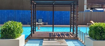 Spacious 1BR at Marina Spatial w/Pool - Dumaguete City