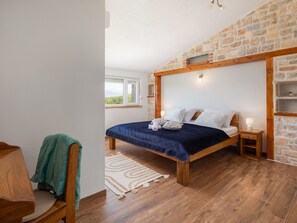 6 bedrooms, Internet