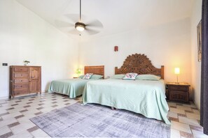 Casa de campo, 3 habitaciones, alberca privada | 3 habitaciones, cortinas blackout y tabla de planchar con plancha 