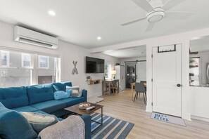 TV connectée, jeux vidéo, livres