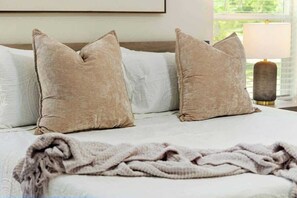 3 bedrooms, iron/ironing board, travel cot, WiFi