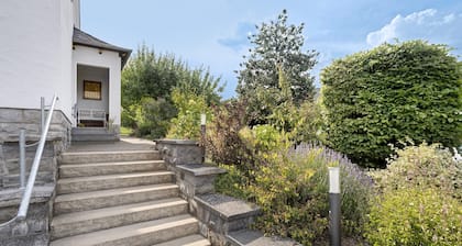 Appartement 'Marianne' avec vue sur les montagnes, terrasse partagée et Wi-Fi