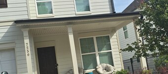 Charming 1-bedroom house with WiFi, AC in lovely Stonecrest