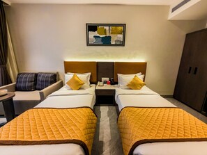 Deluxe-værelse med 2 enkeltsenge | Premium-sengetøj, skrivebord, ekstra senge (tillægsgebyr), gratis Wi-Fi