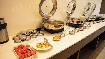 Daily buffet breakfast (INR 300 per person)