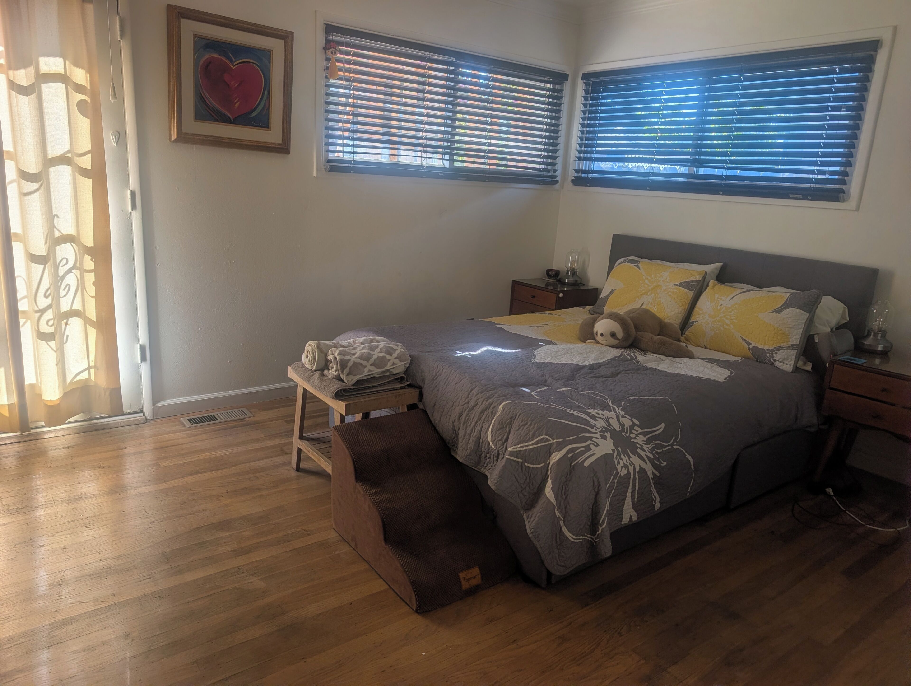 2 bedrooms, WiFi, bed sheets