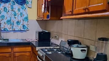 電子レンジ、オーブン、コンロ