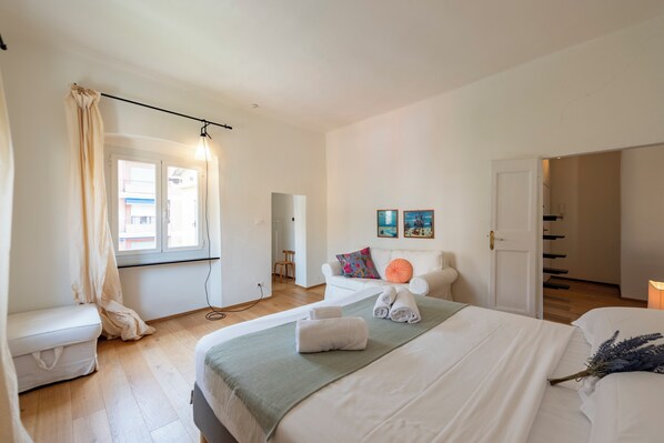 1 camera, ferro/asse da stiro, Wi-Fi gratuito, lenzuola