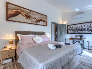 3 bedrooms, Internet