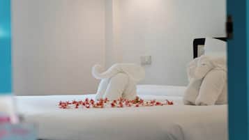 2 bedrooms, laptop workspace, free WiFi