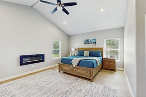 3 Schlafzimmer, Bügeleisen/Bügelbrett, Internetzugang, Bettwäsche