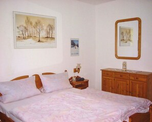 1 habitación, internet y ropa de cama 