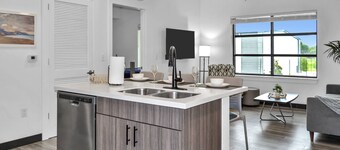 2 King Suites | Condo at The Well Mouratoglou Academy | Tennis & Pickleball