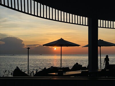 ๋๋ฅด๋ฐ ์ค์
ํ์ฐ์ค