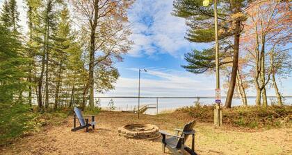 Dock & Fire Pit: Lakefront Cottage in Gould City!