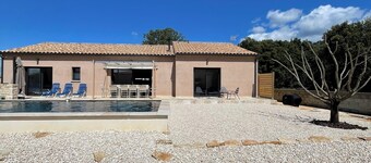 Chez Léonie 4 bedroom house with swimming pool in South Ardèche