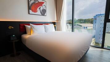Deluxe Double Room, City View | Desk, laptop workspace, free WiFi, bed sheets