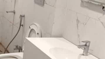 Shower, towels, soap, shampoo