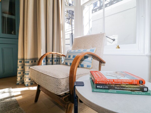 Interior - Tamar 2 Sussex Place (Plymouth)