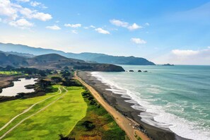 Exterior - 4Beds Private Unit Near BeachWalk Golf (Pacifica)