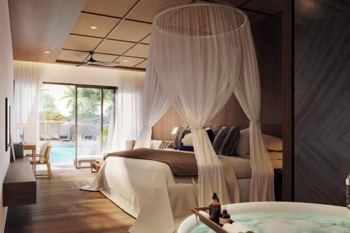 Minibar, in-room safe, desk, blackout drapes