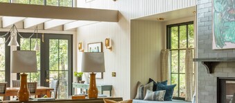 The Carly Fern Lodge | Luxe Wine Country Experience, Entire Lake, Trails & 21 Gorgeous Acres