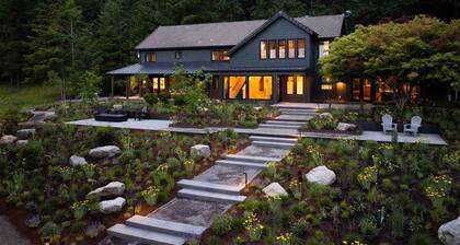 The Carly Estate | Luxe Wine Country Experience w/ 2 Homes, Entire Lake, Trails & 21 Gorgeous Acres