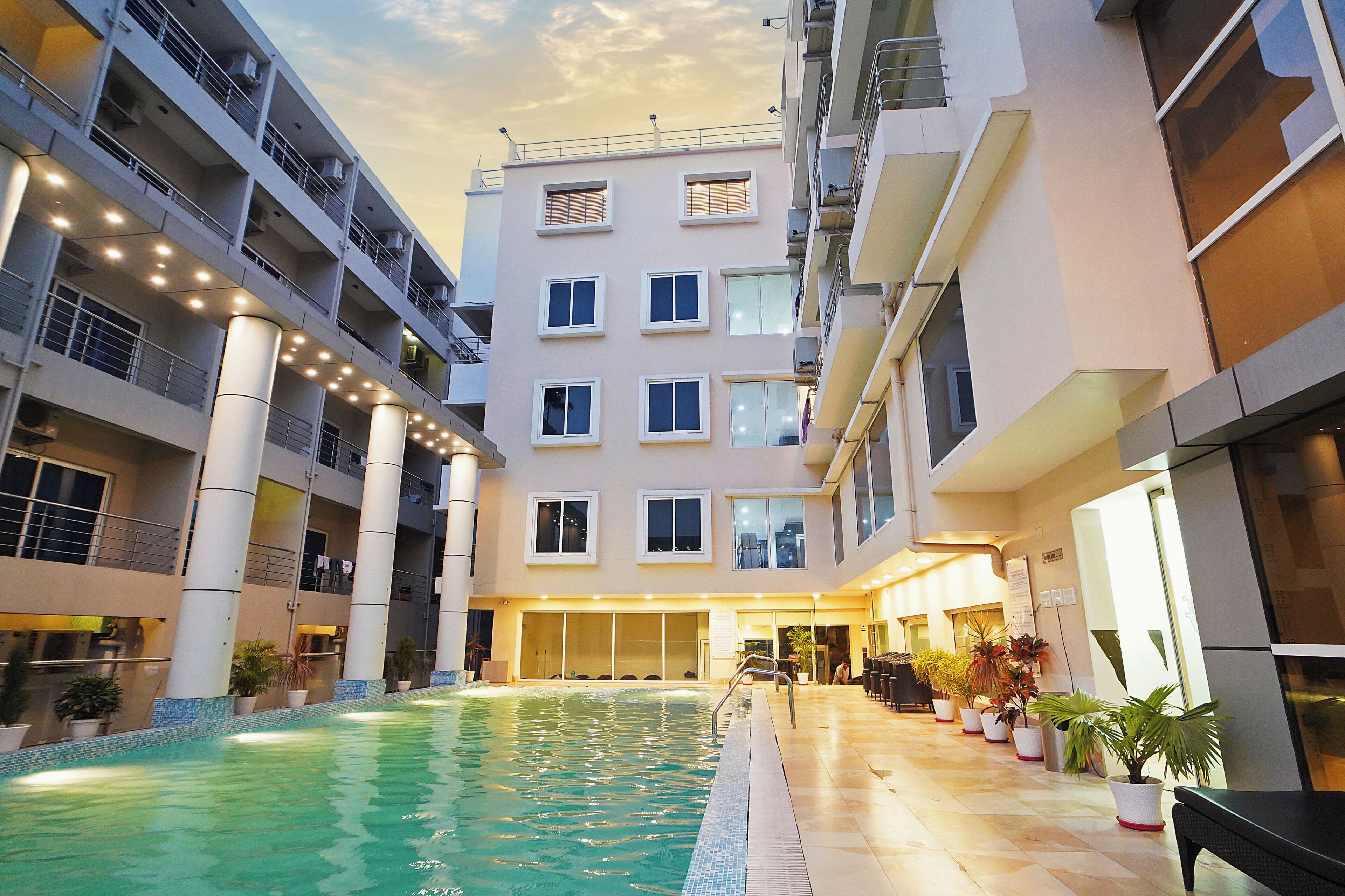 Piscina infinita