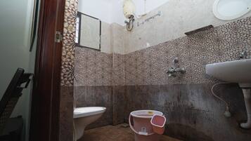 Comfort Room | Bathroom