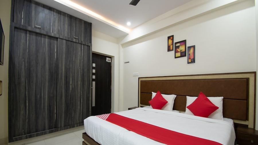 Hotel SK7 SERVICE APARTMENTS