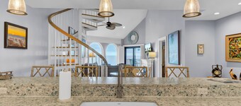 518 Seascape | Waterfront Views + Community Pool