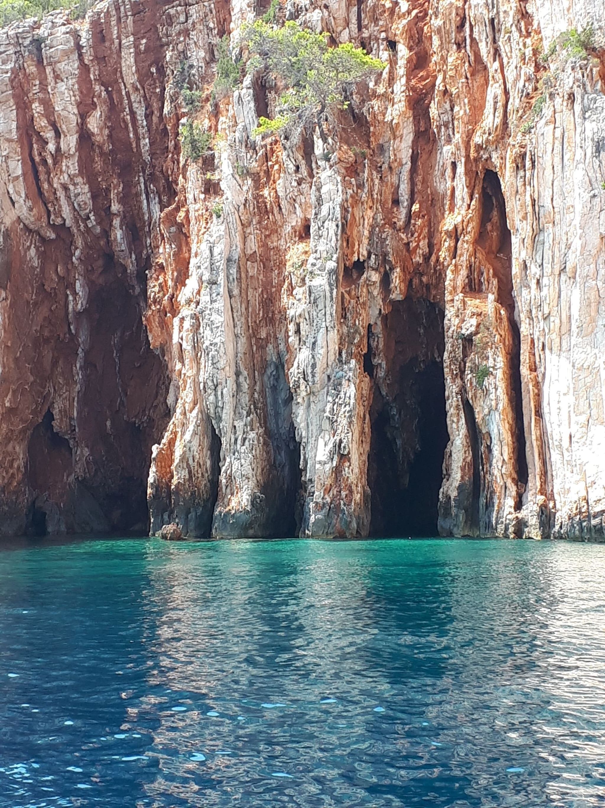 منوع