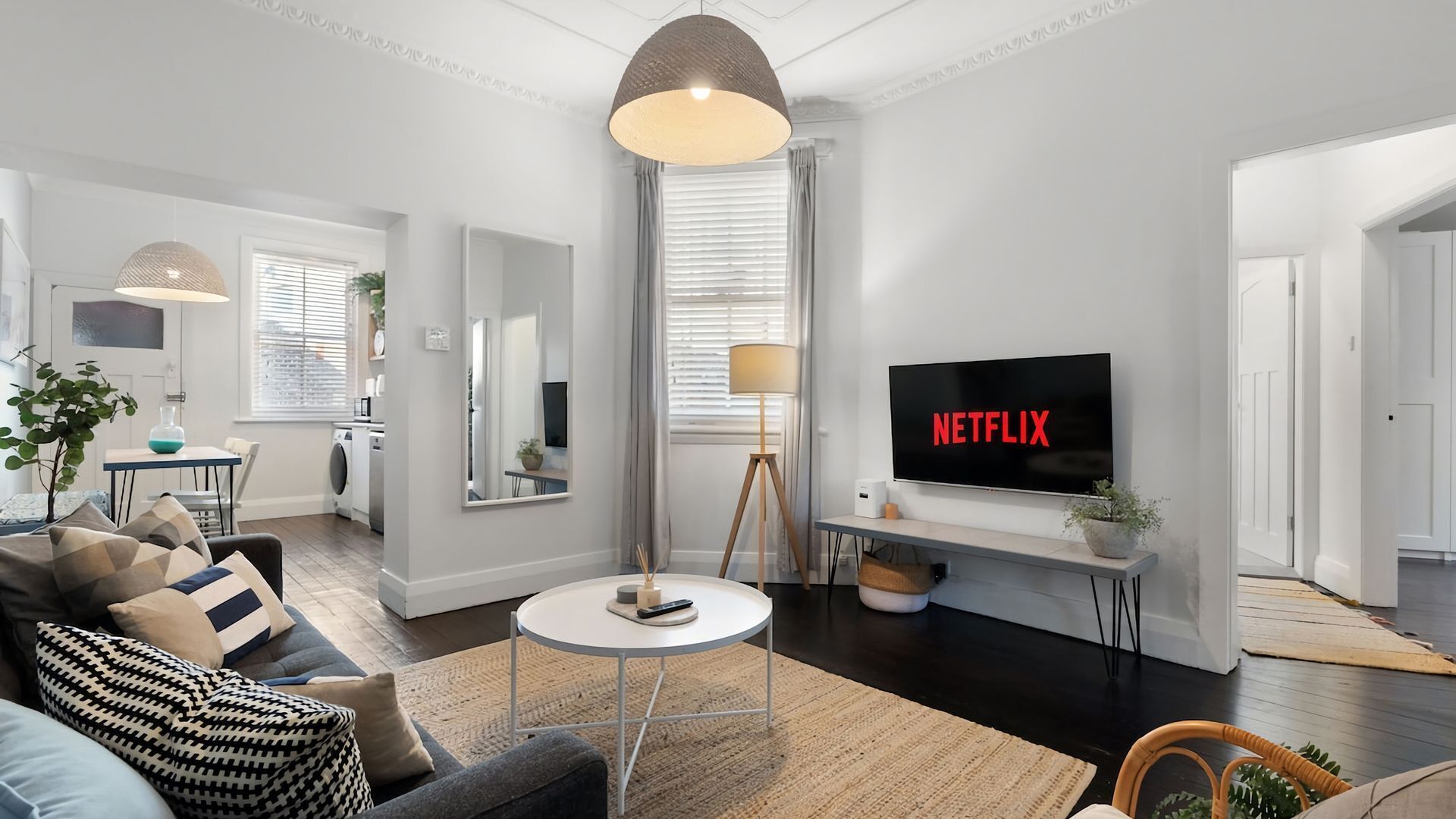 Smart TV, books