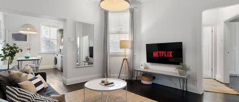 Smart TV, books