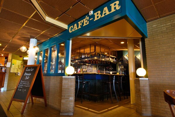 Bar (in der Unterkunft)