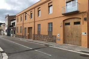 Exterior - Holiday Home in Sant Feliu near Beach (Sant Feliu de Guixols)