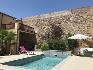 Pool - Holiday Home in Sant Feliu near Beach (Sant Feliu de Guixols)