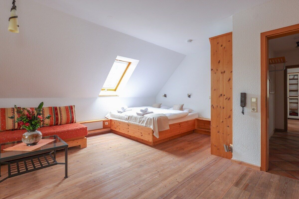 2 Schlafzimmer, Schreibtisch, kostenloses WLAN, Bettwäsche